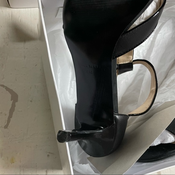 Nine West Black Strap Heels Size 8 - Picture 6 of 8